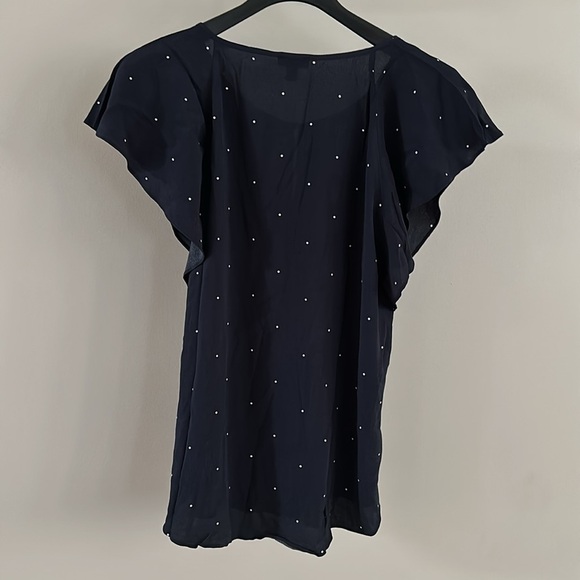 Vince Camuto polka dot flutter sleeve blouse - Picture 2 of 3